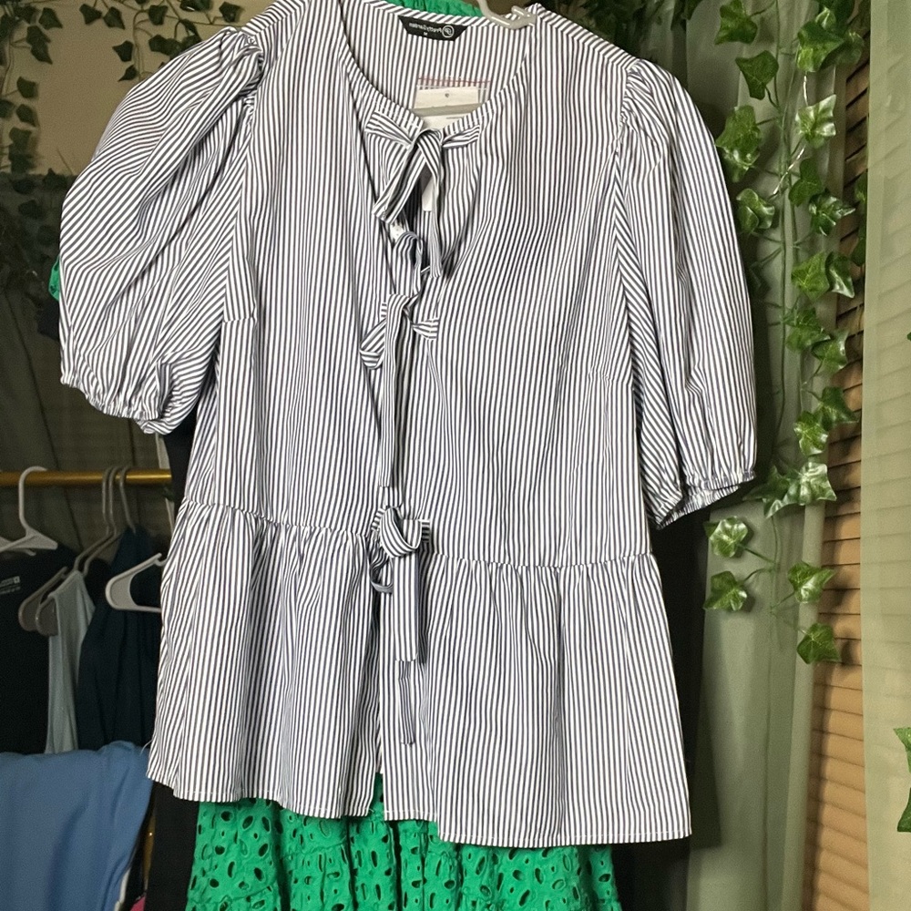 Size Medium Striped Top